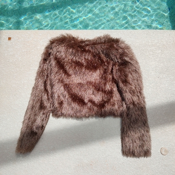 Ya Los Angeles silky feel fuzzy jacket - Picture 6 of 11